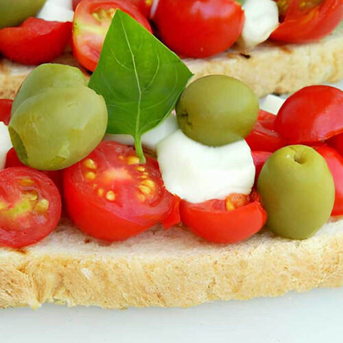 bruschetta con pomodori