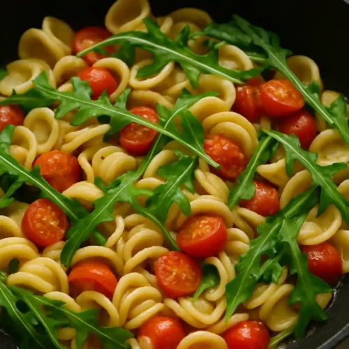 Pasta rucola e pomodorini alla pugliese
